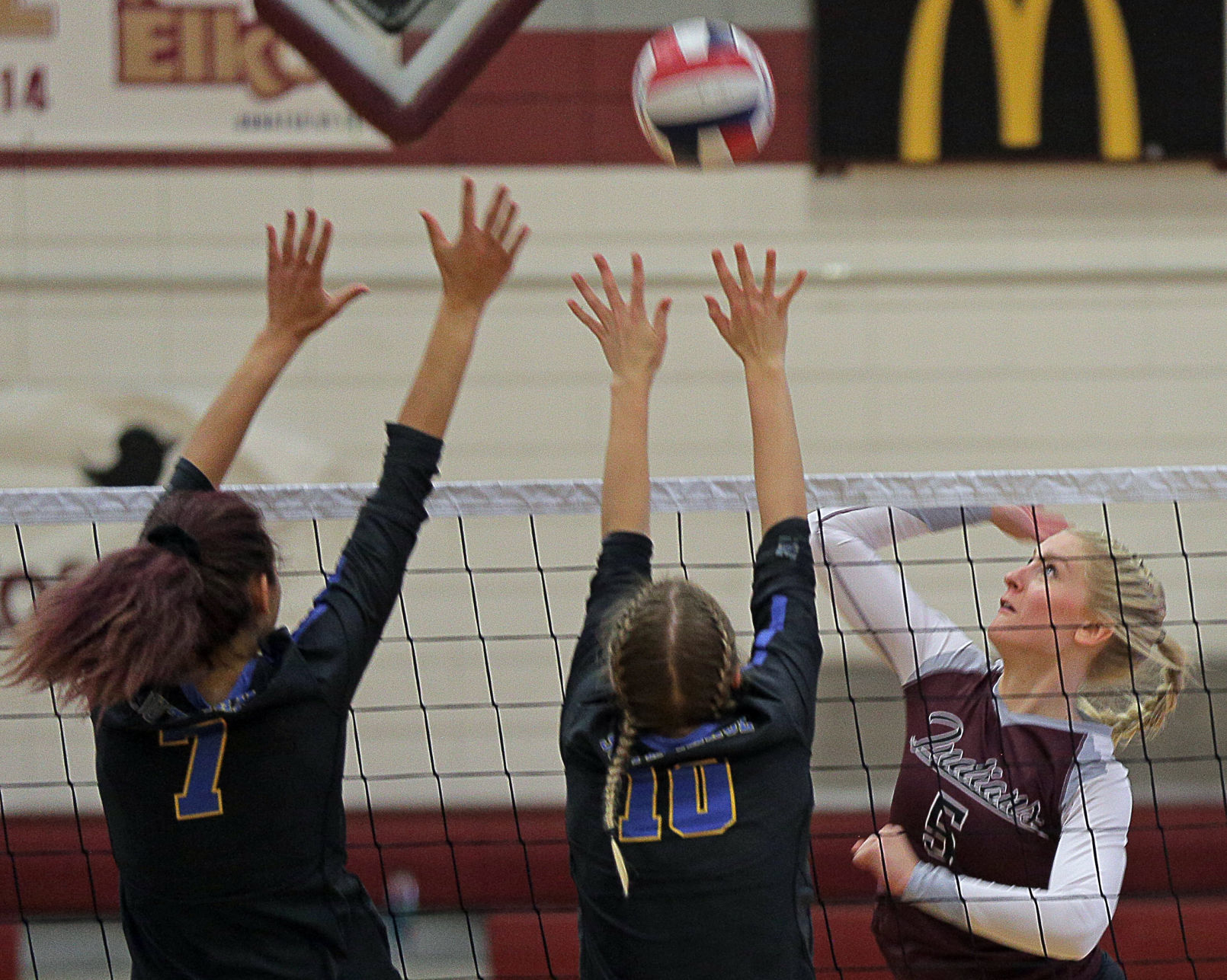 South Tahoe at Elko Volleyball 33.jpg